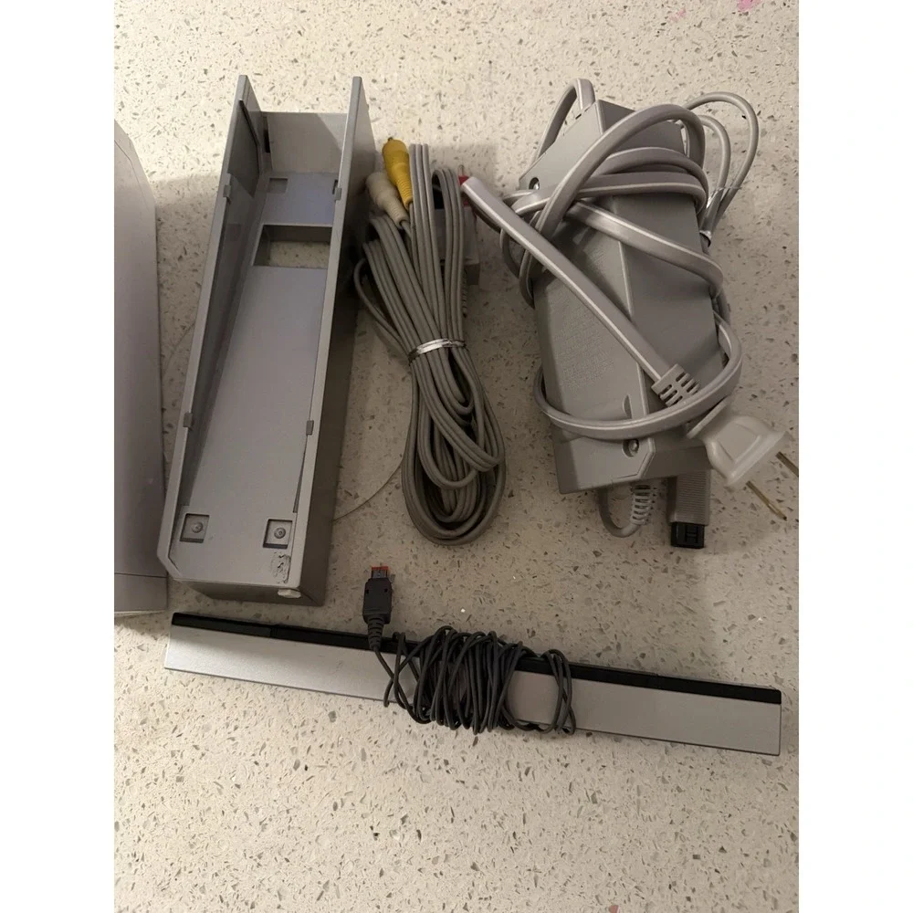 nintendo wii console‎ No Controller Tested Works Perfectly With Stand